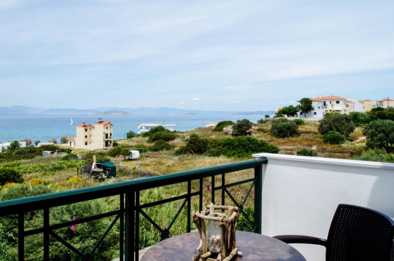 Irides Apartments Megalochori  Kültér fotó