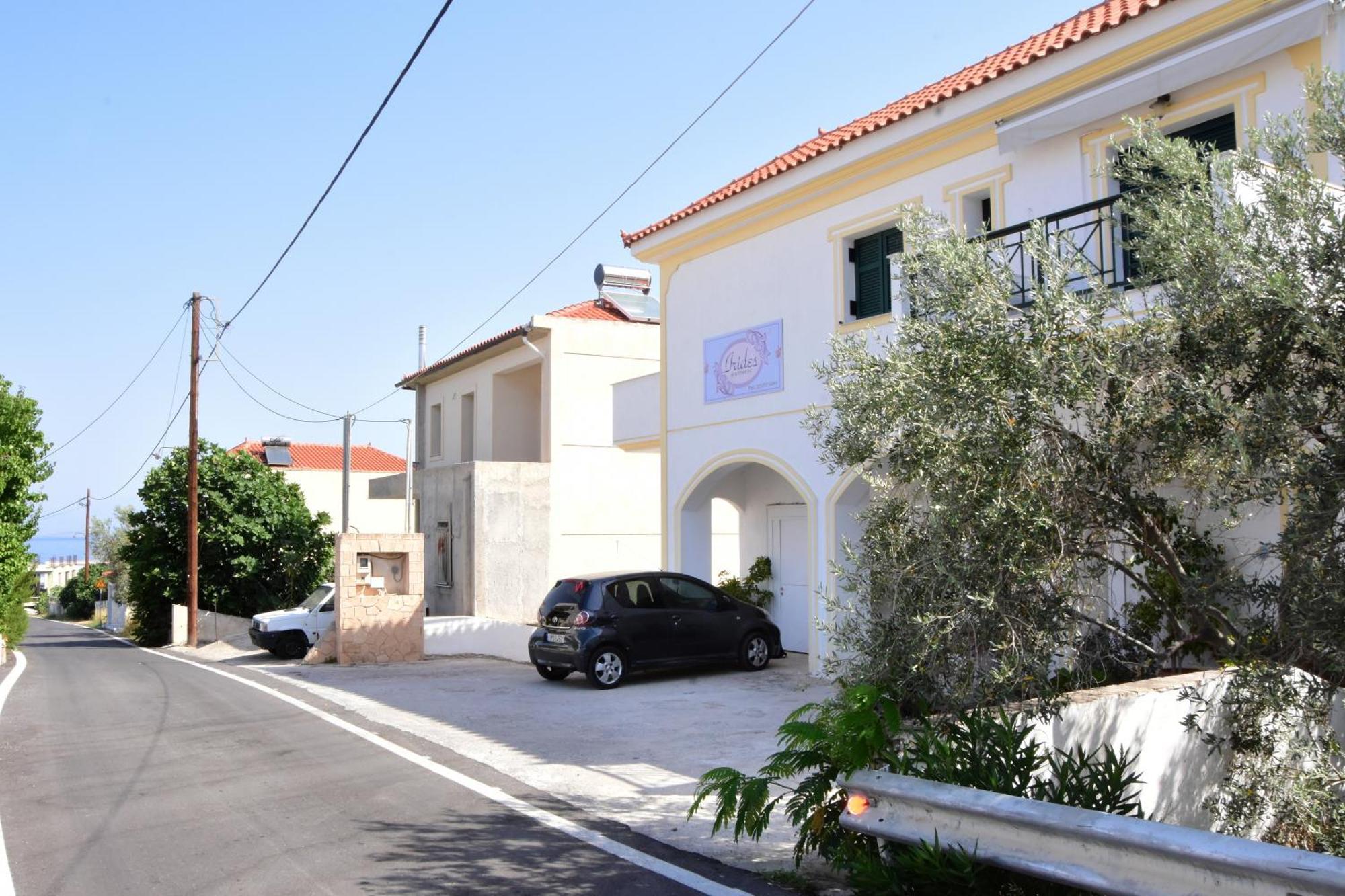 Irides Apartments Megalochori  Kültér fotó